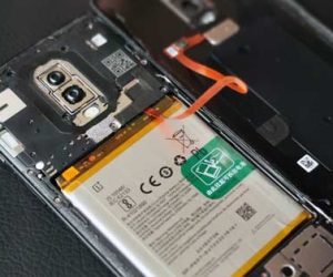telefono baterijos keitimas